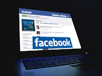 Facebook - Bermanfaat atau Berbahaya?