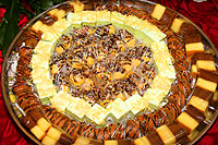 Mencoba Manisnya Bisnis Kue